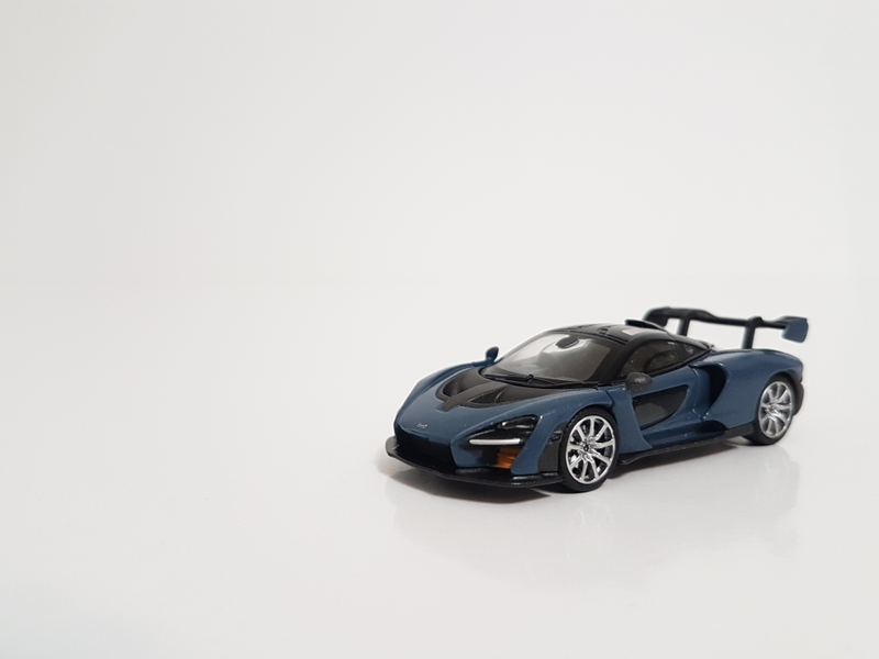 Illustration for article titled Mini GT McLaren Senna in Victory Grey